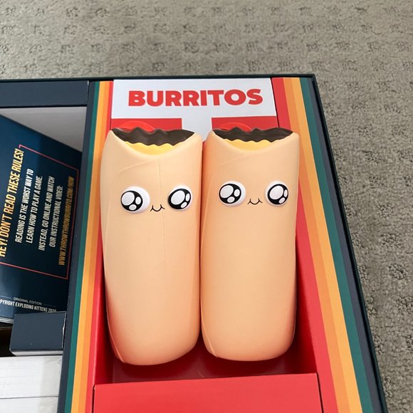 Throw Throw Burrito board game - like new - Picture 3 of 4